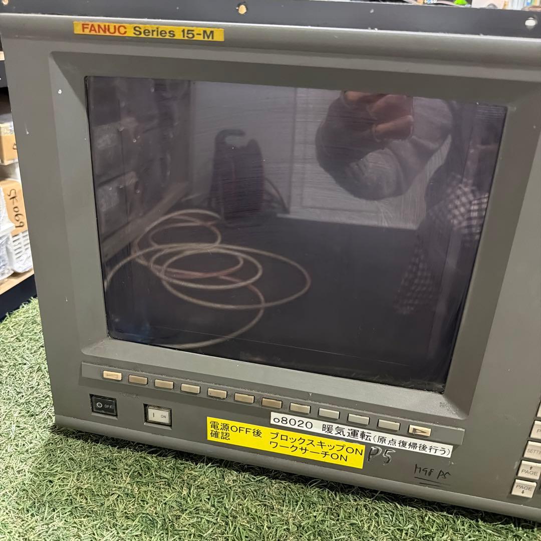 Fanuc CRT / MDI ユニット A02B-0163-C322