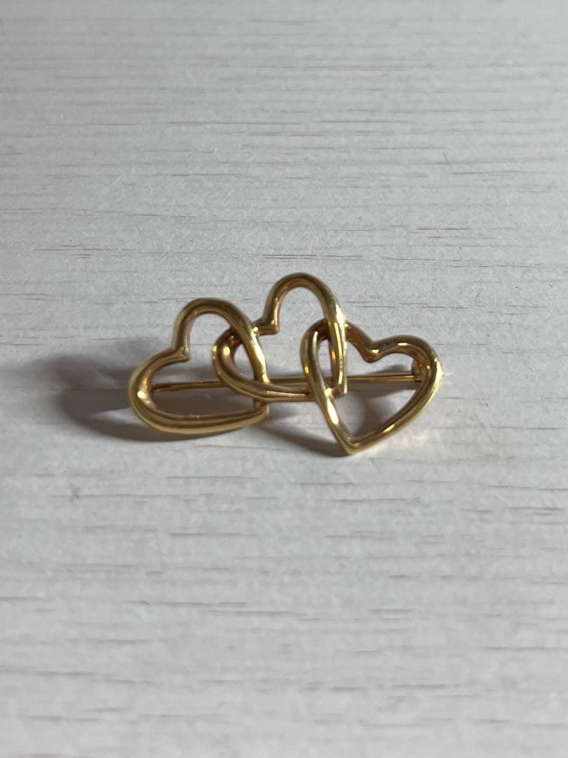 Tiffany& Co. トリプルハートブローチ ゴールド