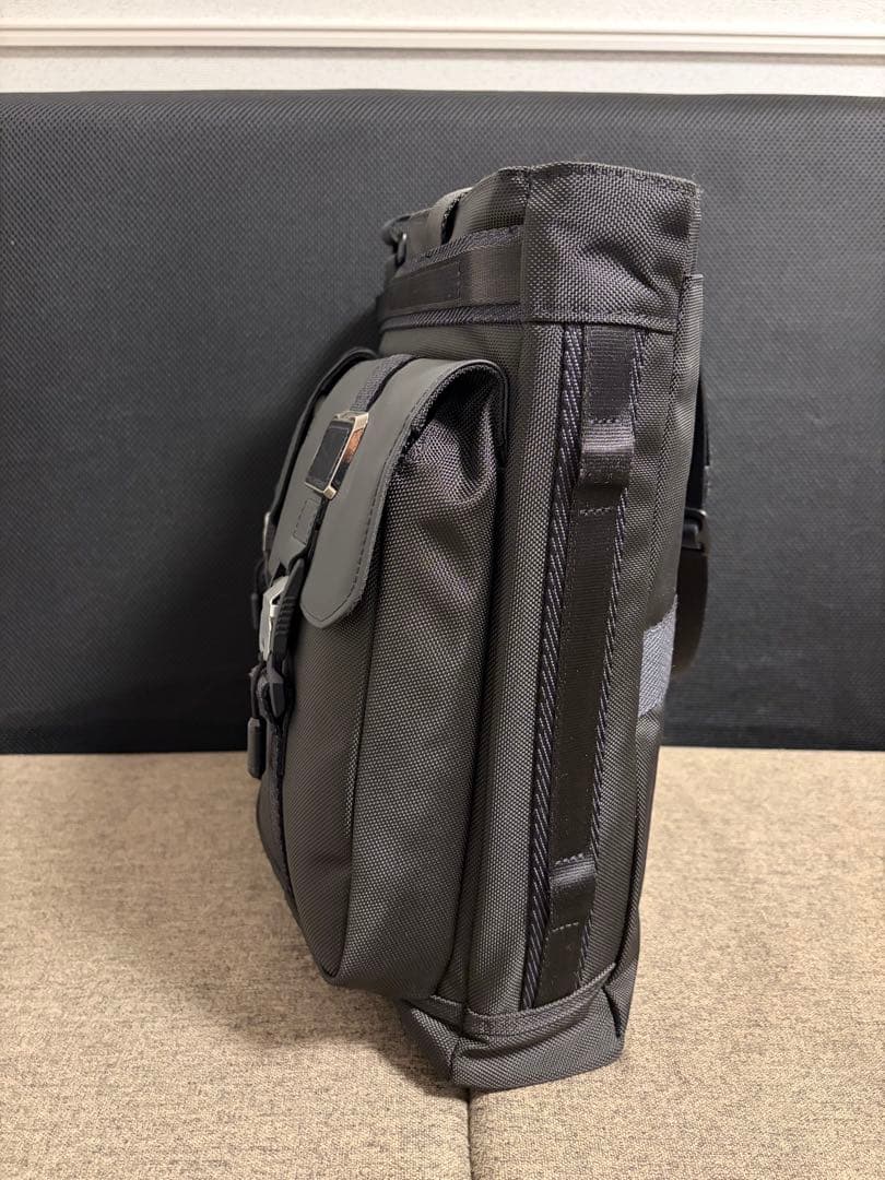 e*r様 お買得 TUMI 232765D リエイゾントート 美品