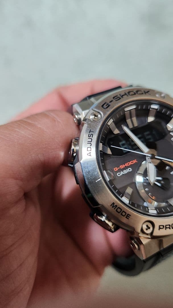 G-SHOCK GST -B200 シルバー/ブラック