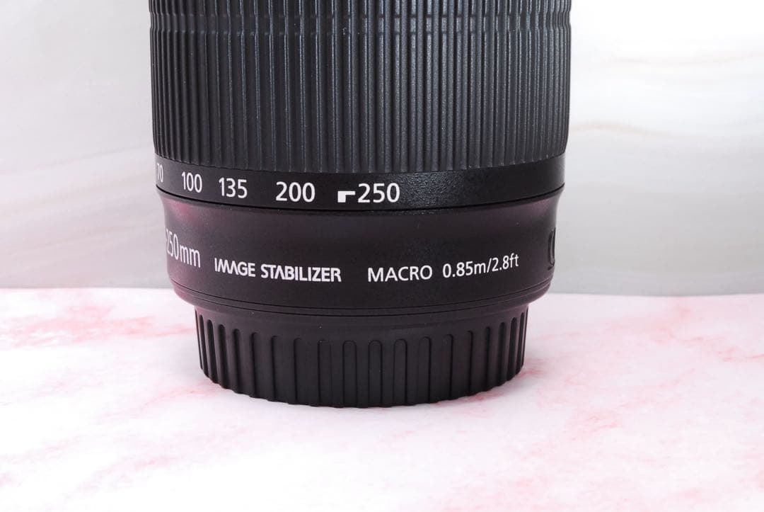 大人気❣️Canon EF-S 55-250mm IS STM 高性能望遠レンズ