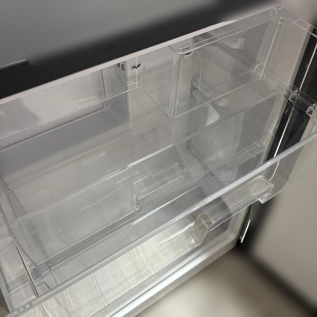 IRIS OHYAMA 黒冷蔵庫2024年 IUSN-7A-B