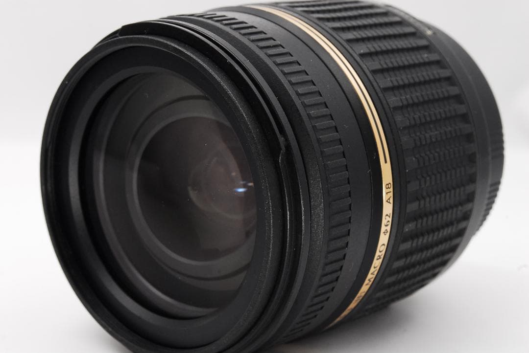 ♥ SONY ソニー α65 ♥18-250ｍｍレンズ♥初心者おすすめ 一眼レフ