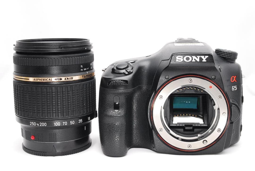 ♥ SONY ソニー α65 ♥18-250ｍｍレンズ♥初心者おすすめ 一眼レフ