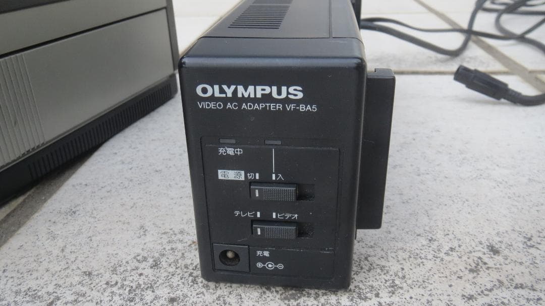 VHSビデオカメラ　オリンパスVX-401