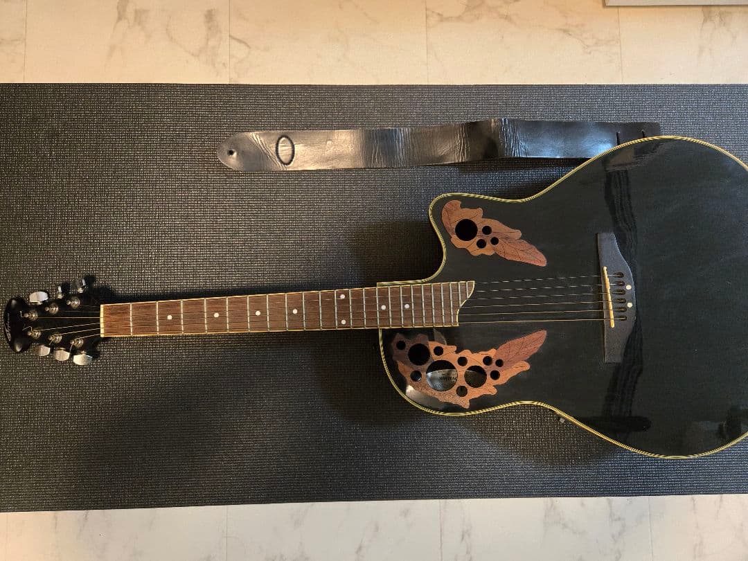 Applause Ovation エレアコ