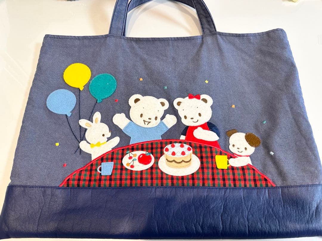 ファミリア　バースデー　レッスンバッグ