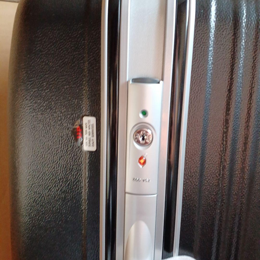 新品未使用未開封　SNOOPY Flying Ace キャリーケース　68L