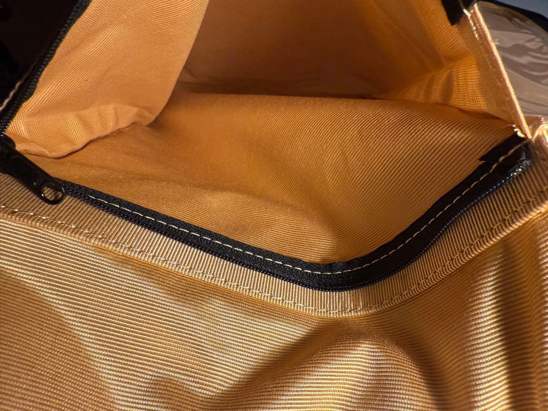 吉田カバン牛革ガーメントバック