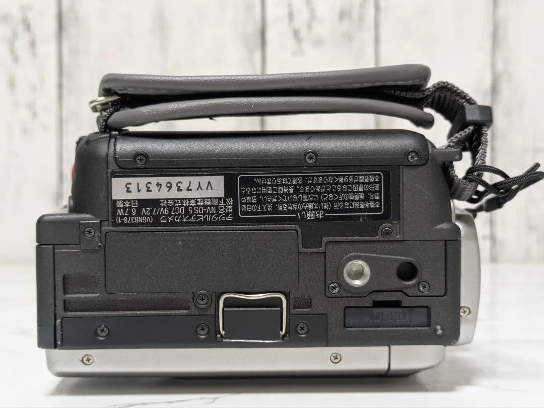 Panasonic　NV-DS5　MiniDV対応　ビデオカメラ