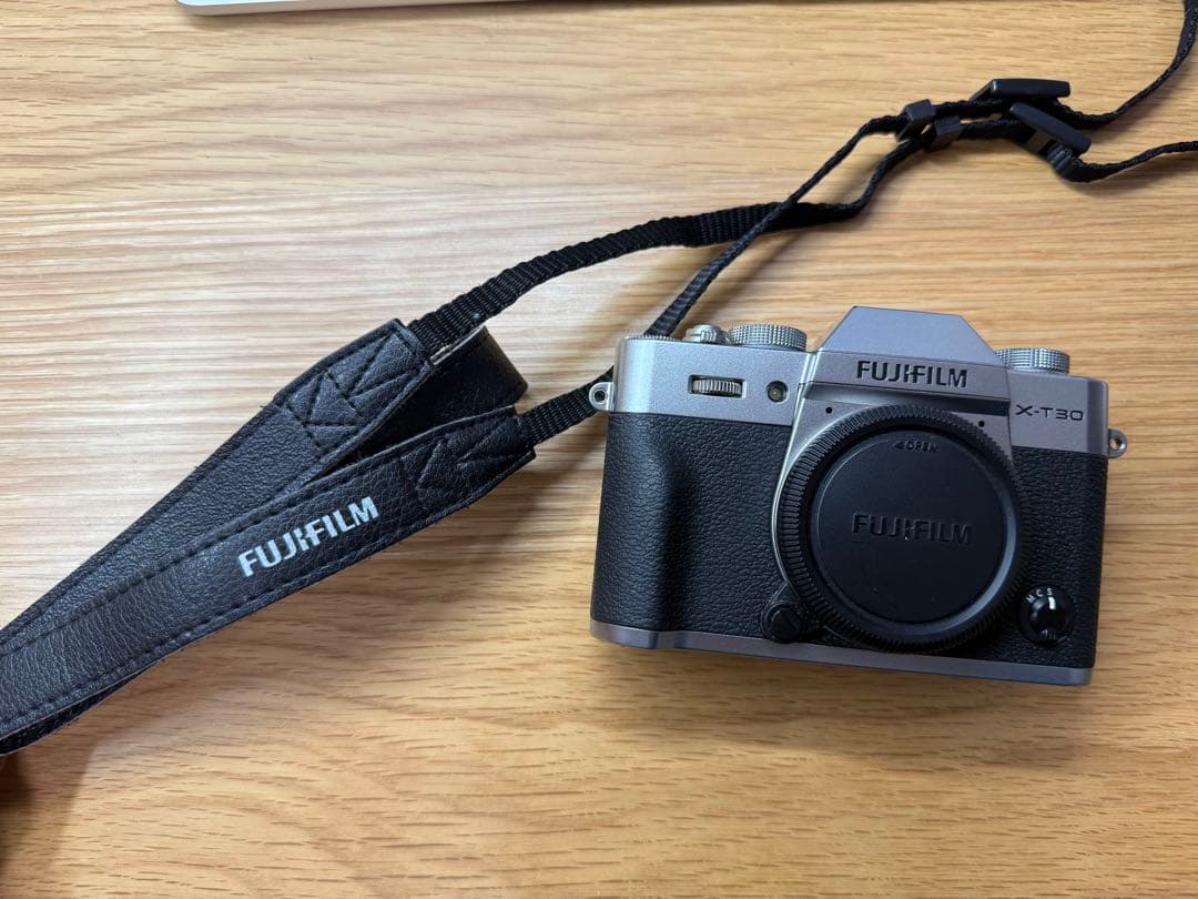 FUJIFILM X-T30 シルバー 本体のみ