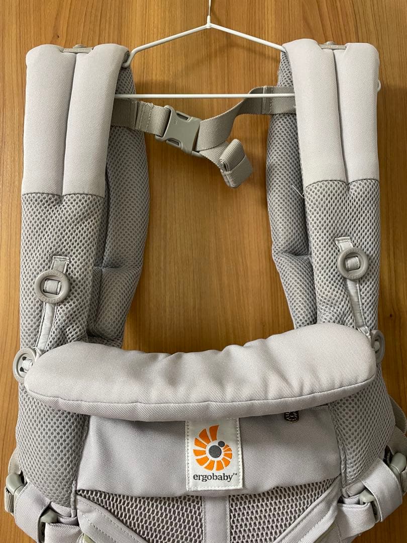 ergobaby OMNI 360 抱っこ紐 グレー　エルゴ　エスメラルダ