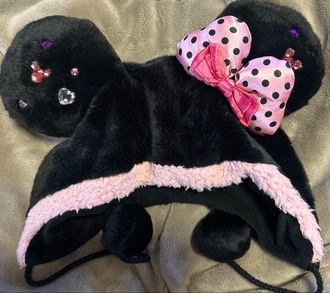 ディズニーファンキャップ☆ミニー☆黒ピンクビジュー付き帽子　ディズニーシー