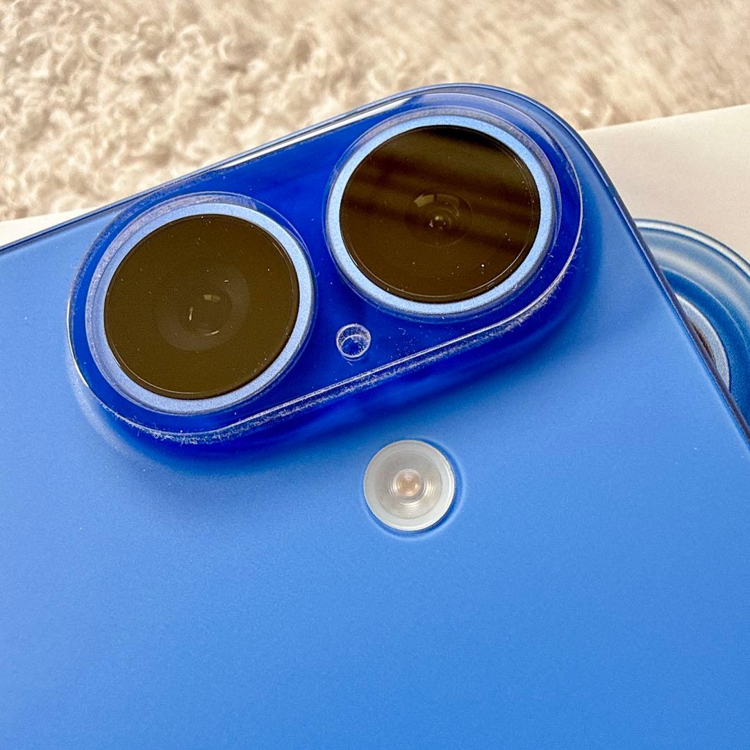 【美品】 Apple iPhone 16 ウルトラマリン SIMフリー