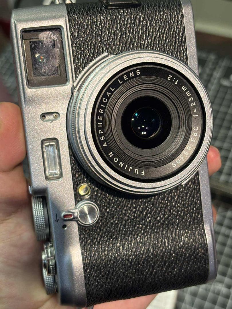 デジタルカメラ Fujifilm X100