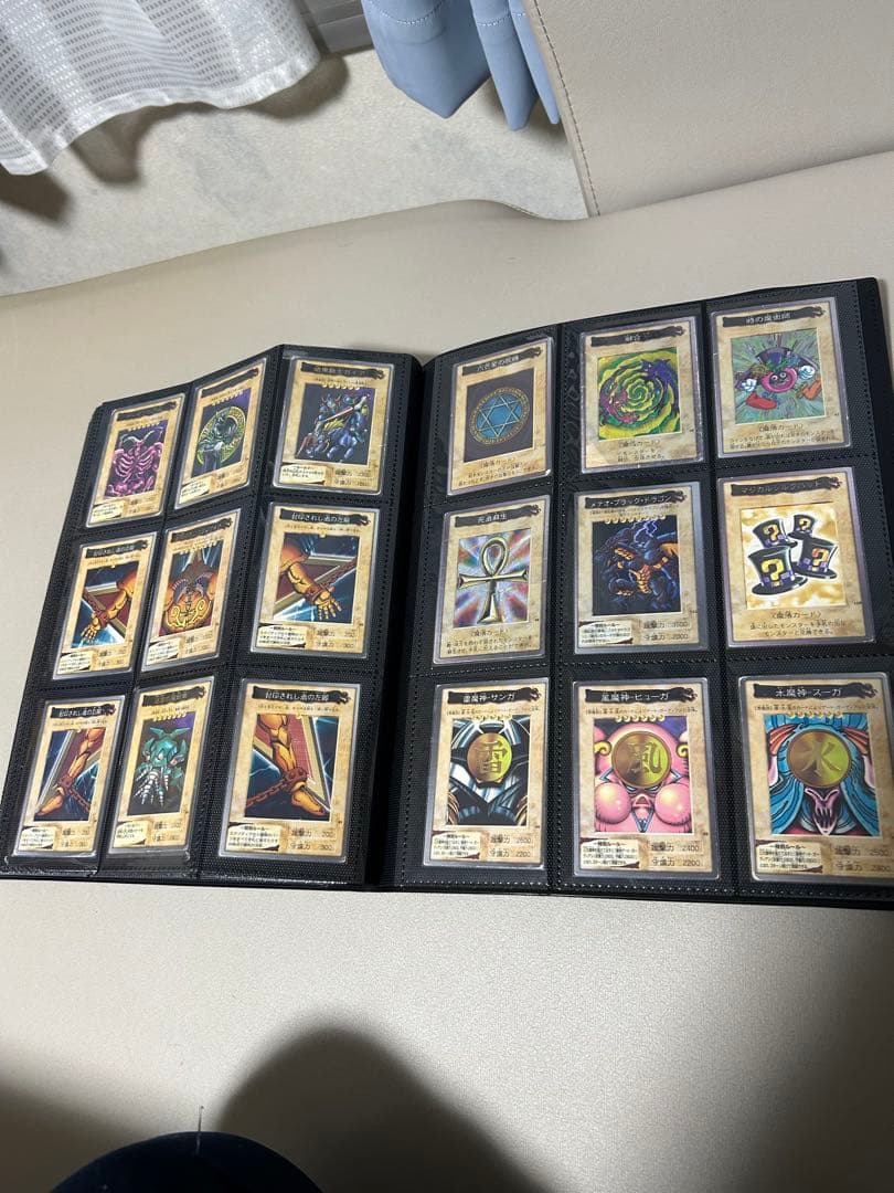 遊戯王まとめ売り　引退品　356枚　バンダイ版フルコンプ　初期　2期　3期