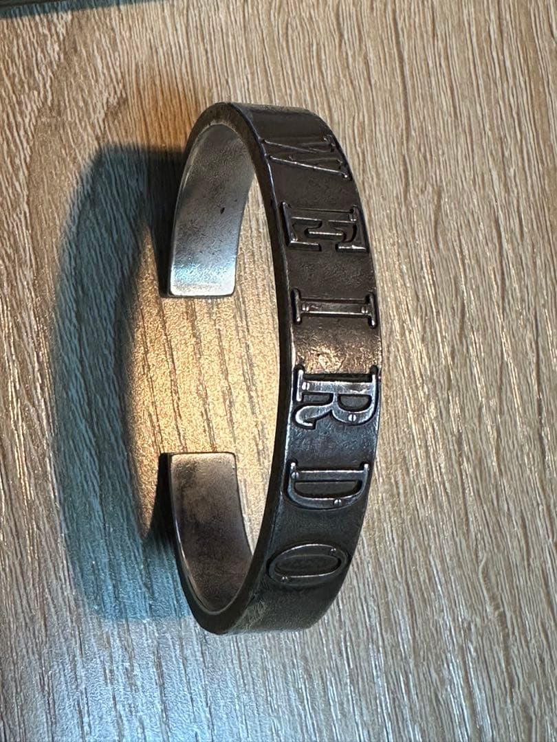 うひゃっほい WEIRDO バングル