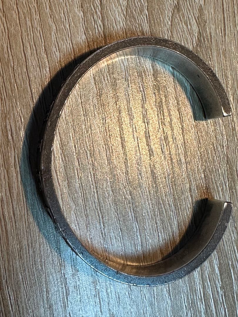 うひゃっほい WEIRDO バングル