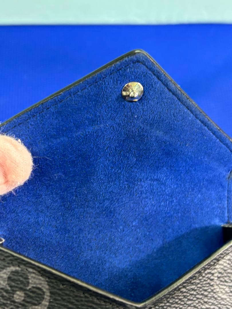 Louis Vuitton エテュイカルトアルセーヌ GI0198