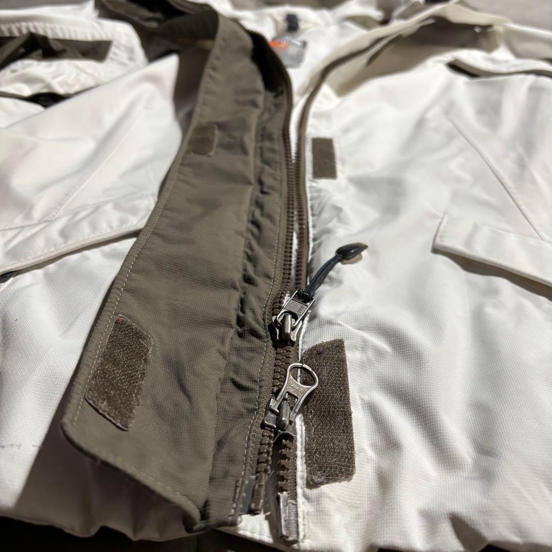 00s NIKE ACG ナイキ　マウンテンパーカー　ナイロンジャケット　白