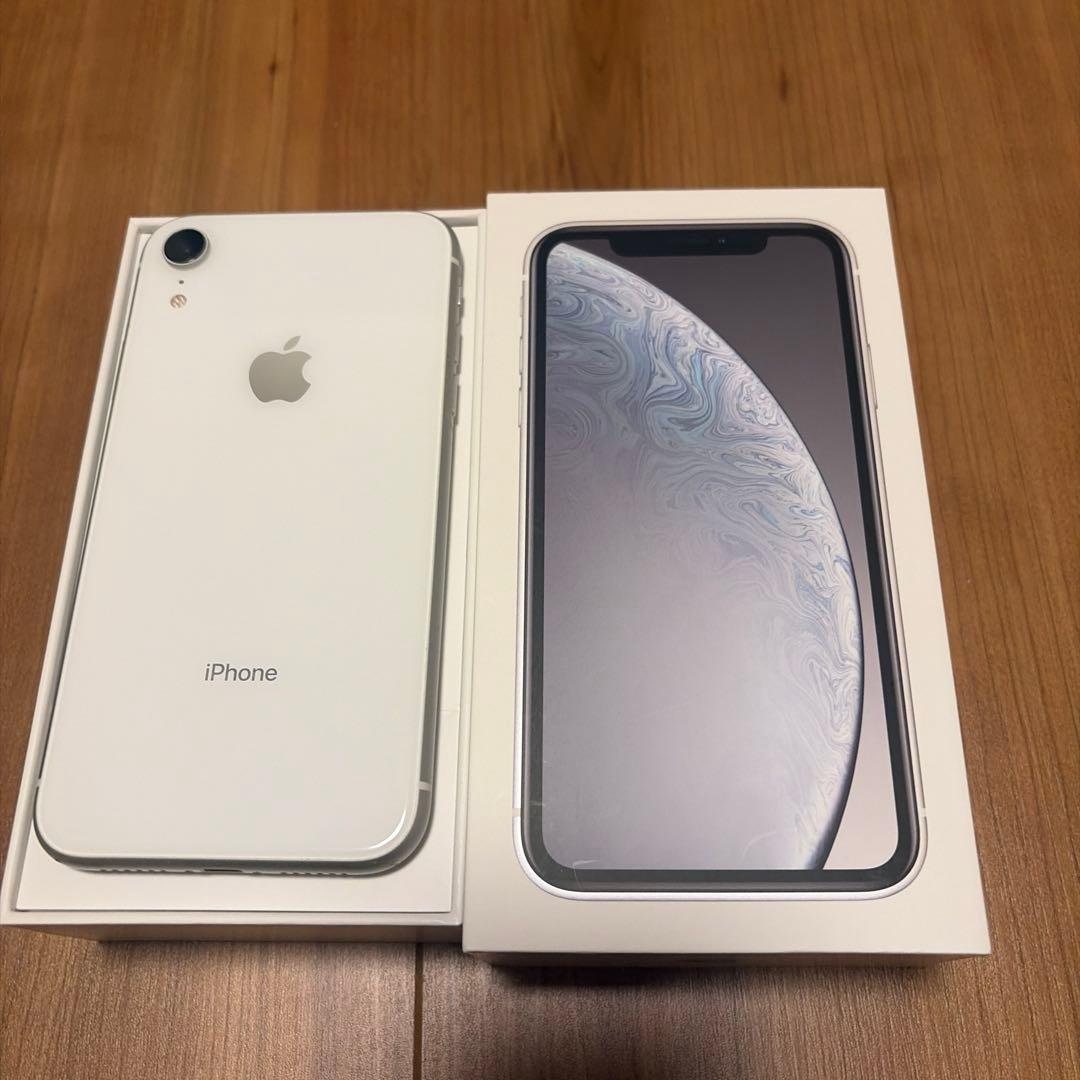 Apple iPhone XR ホワイト 　64GB