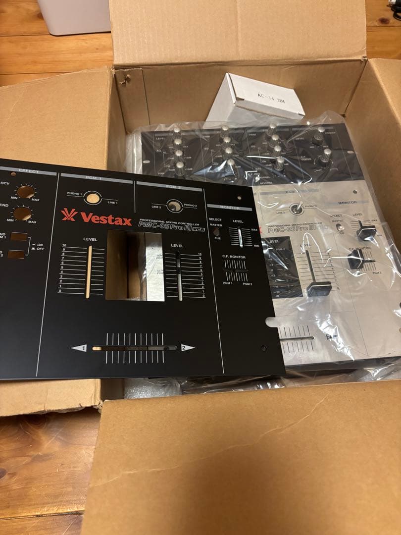 Vestax PMC-05Pro III DJミキサー