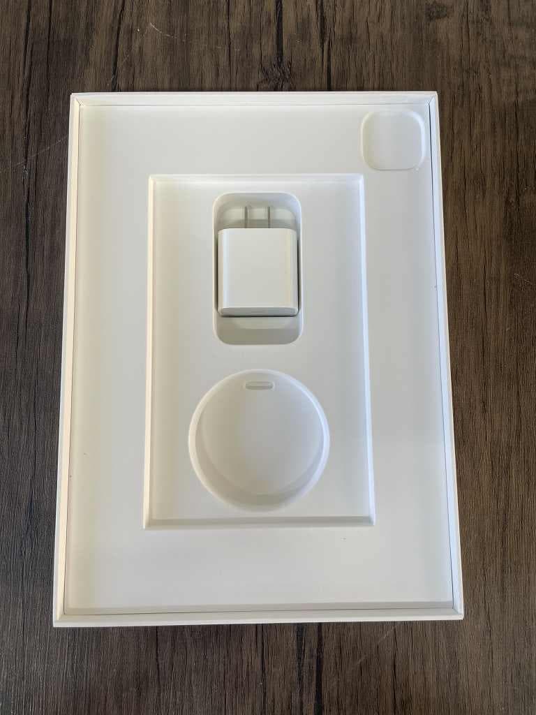 ②【美品】iPad Pro　11インチ　 第3世代　Wi-Fiモデル　128GB