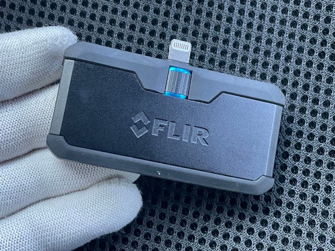 FLIR ONE サーモグラフィカメラ