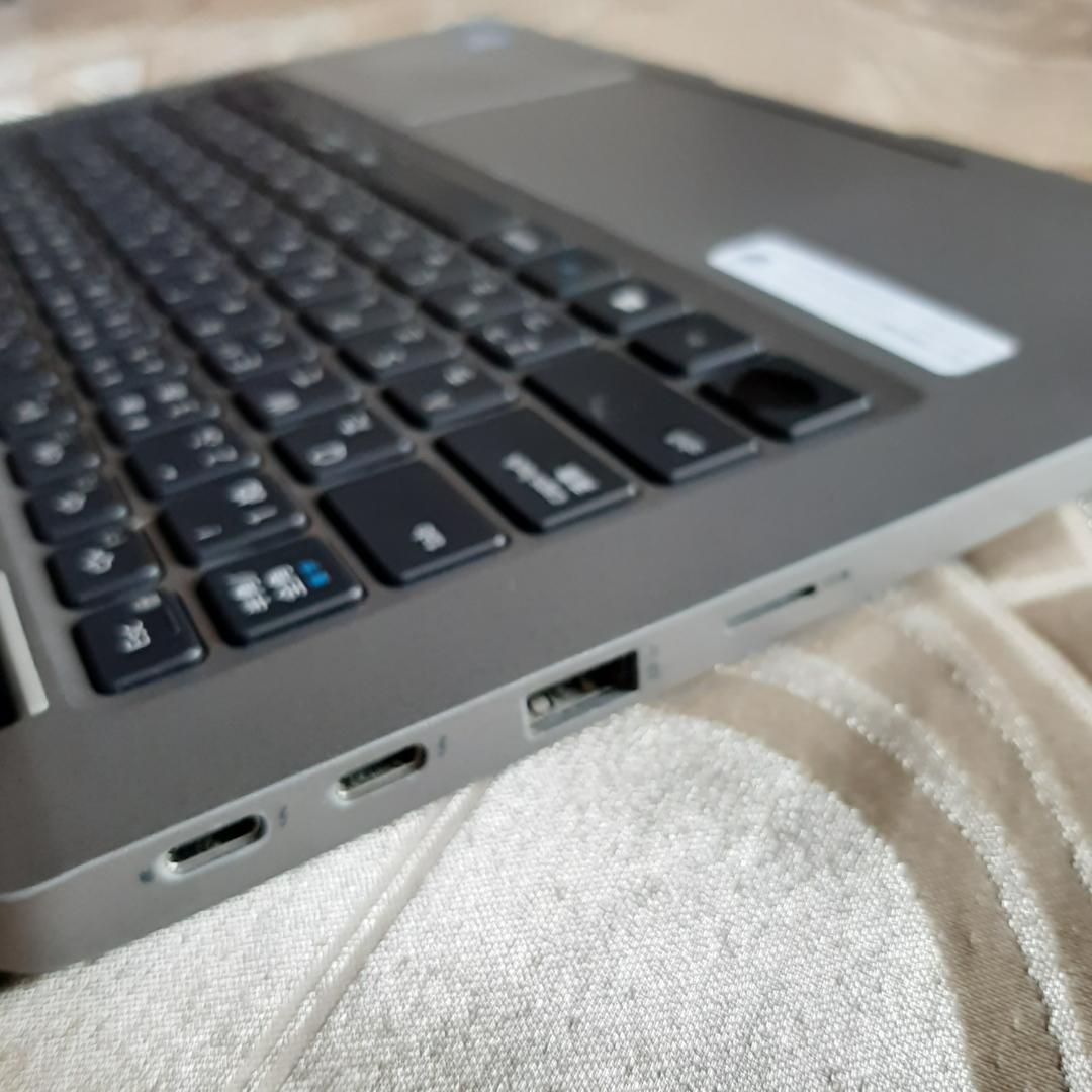 11世代 i5 1145G7 DELL 256G 1920x1080 5320