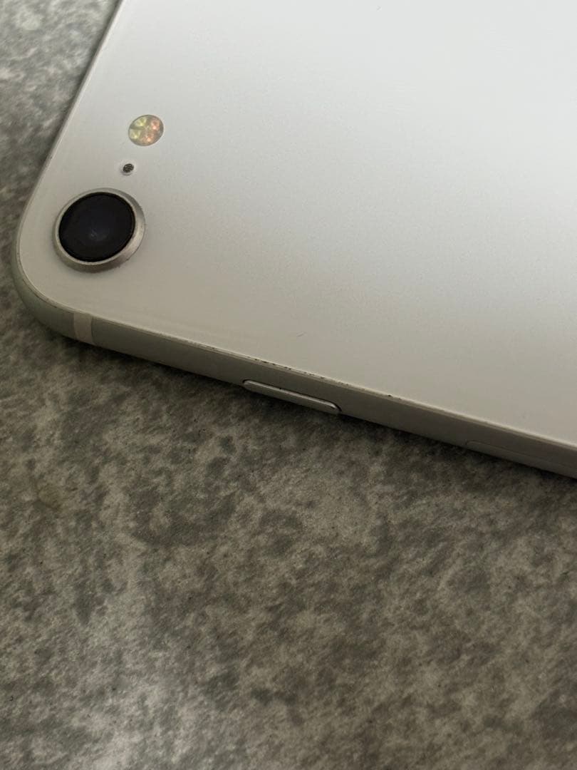 iPhoneSE第2世代 64GB