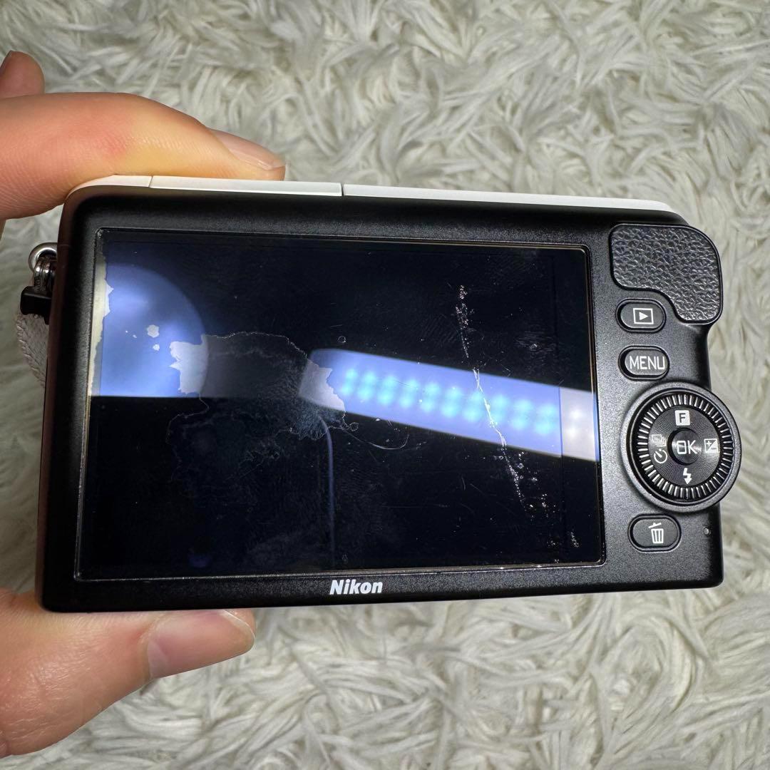 ☆【美品】Nikon 1 S2 ミラーレス一眼 ホワイト 標準レンズキット☆