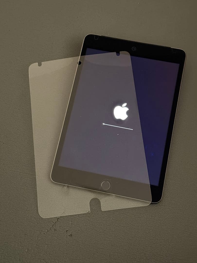 値引 iPad mini 4 32GB Wi-Fi + Cellular本体のみ