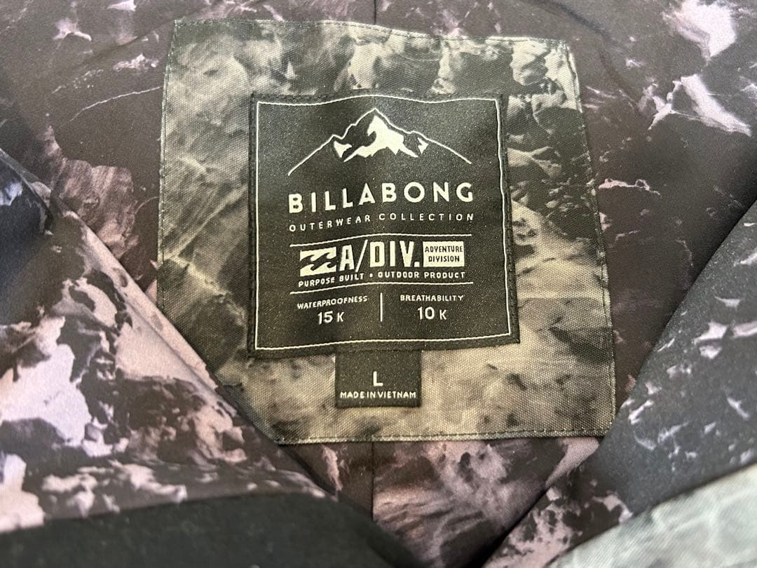 ※【ほぼ未使用品】ビラボン/ BILLABONG スノーウエアー / 上下セット