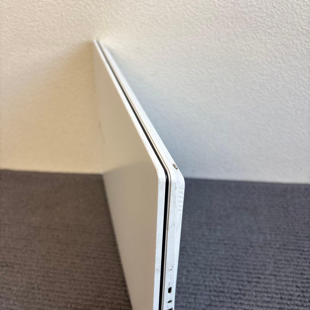 NEC LAVIE NS500/N i5第8世代　メモリ4GB SSD256GB