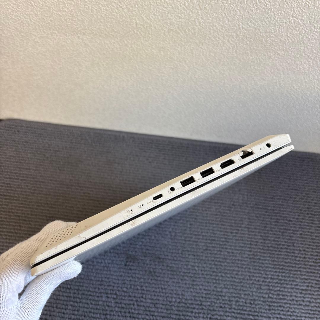 NEC LAVIE NS500/N i5第8世代　メモリ4GB SSD256GB