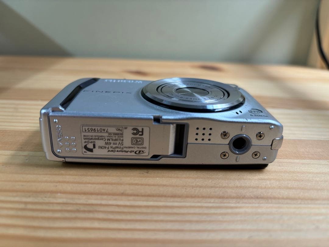 その他 FUJIFILM FinePix F40fd #A5