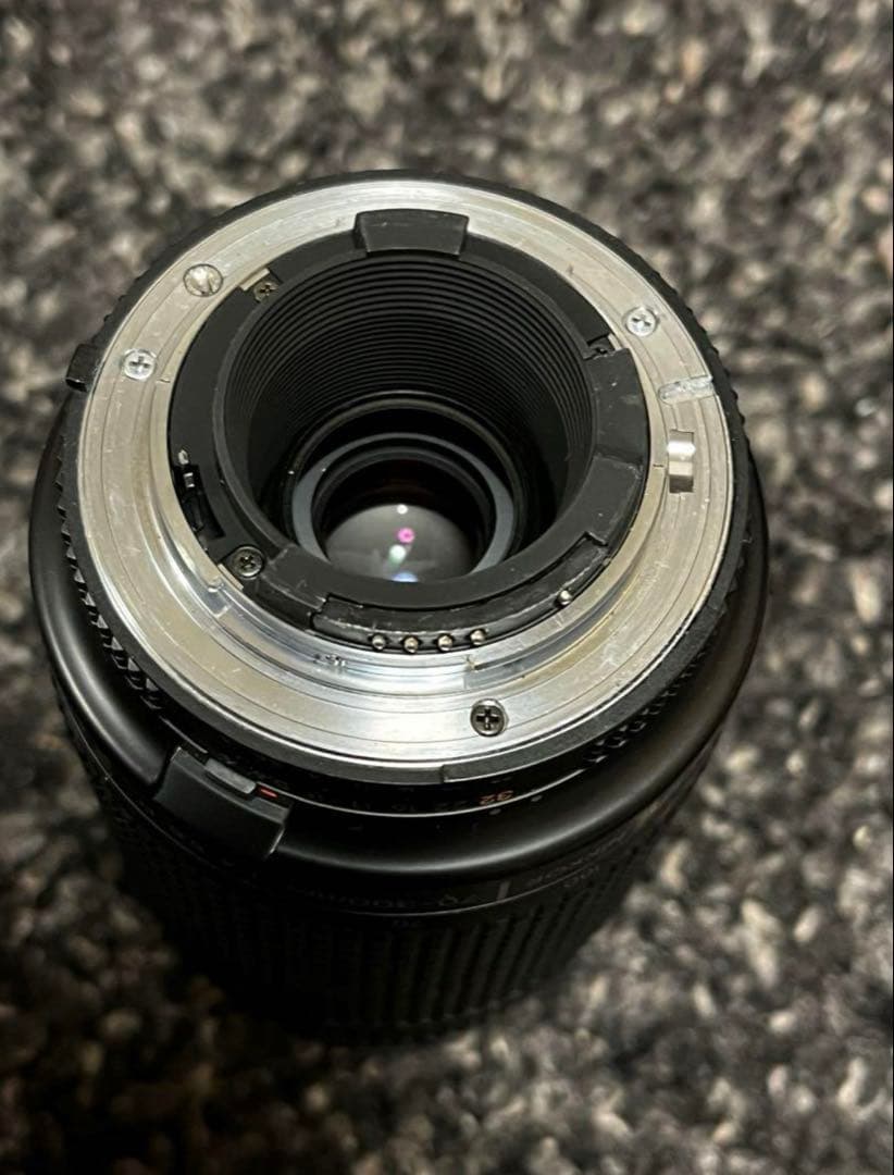 Nikon D7200 デジタル一眼レフカメラ　はちろく