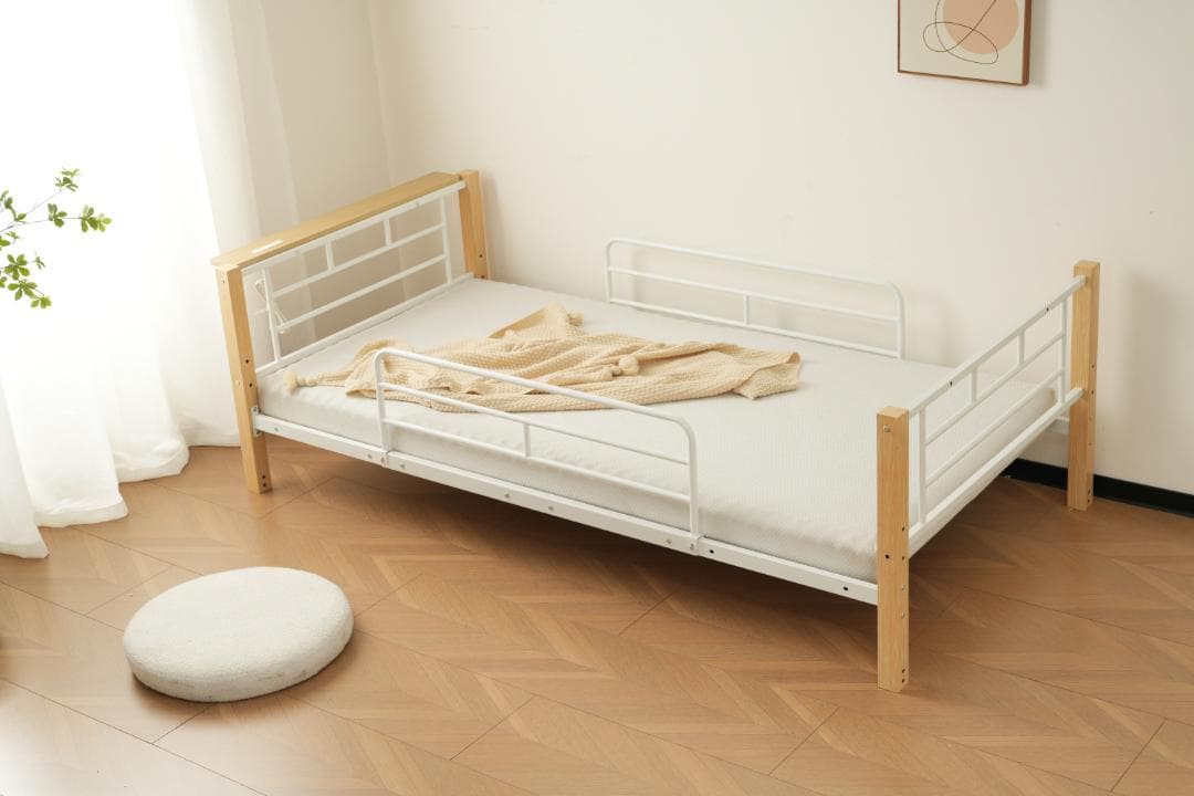 赤字価格！数量限定！コンセント付き二段ベッド　分割可能ロフトベッド　WHITE