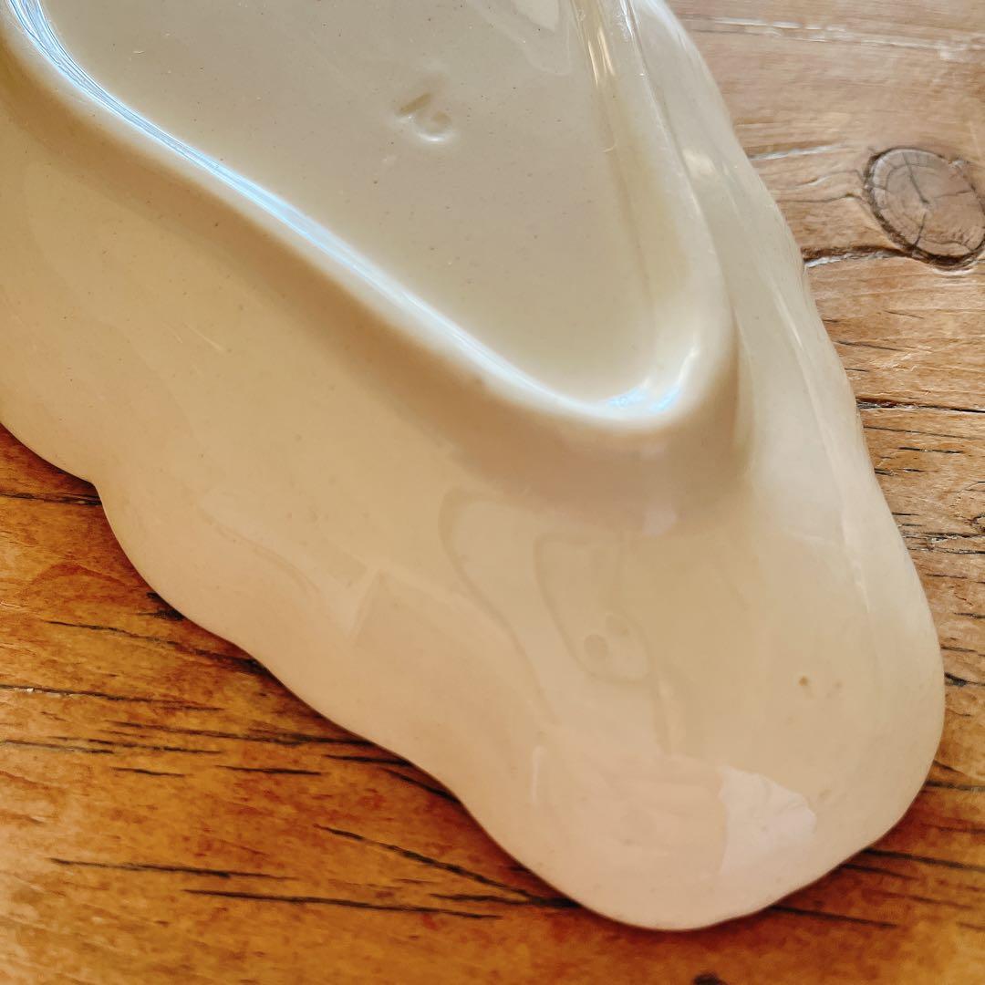 A サルグミンヌU&Cie 美しいフルーツと花のラヴィエ