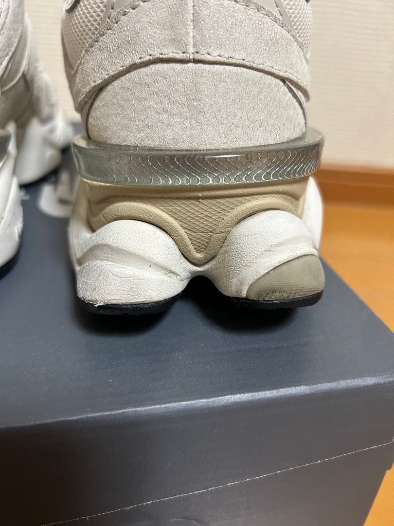 靴 New Balance U9060WHT 26.5cm