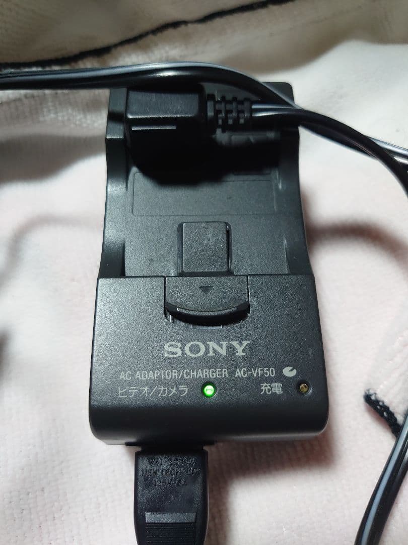 ソニーのHandycam（ハンディカム）DCR-IP7