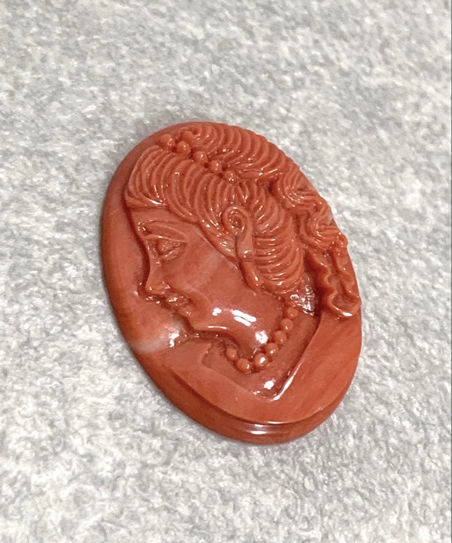 本珊瑚 カメオ 清峰作 重量約6.6g 女性横顔彫刻 サンゴ さんご