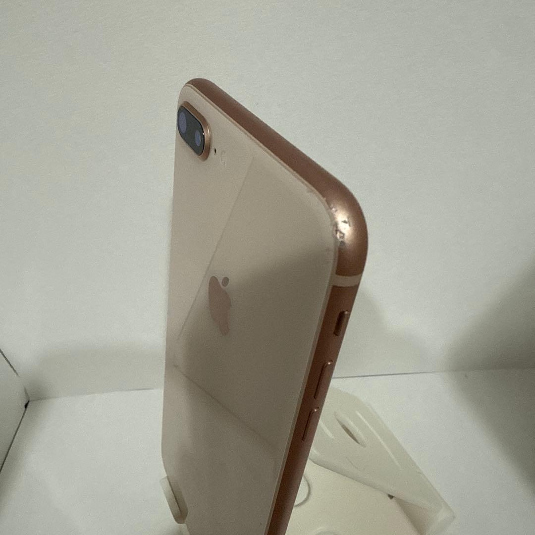 Apple iPhone 8 Plus 64GB ゴールド