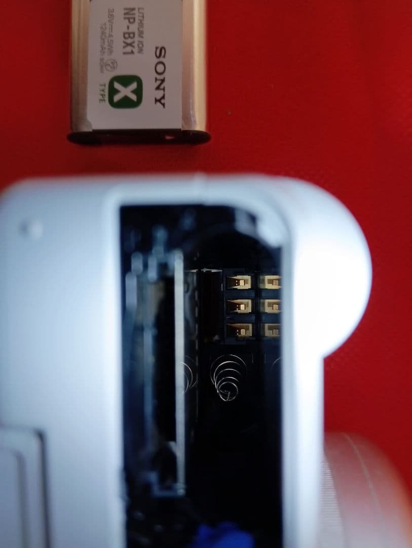 ジ*ン様 SONY ZV-1M2 ホワイト コンパクトデジタルカメラ