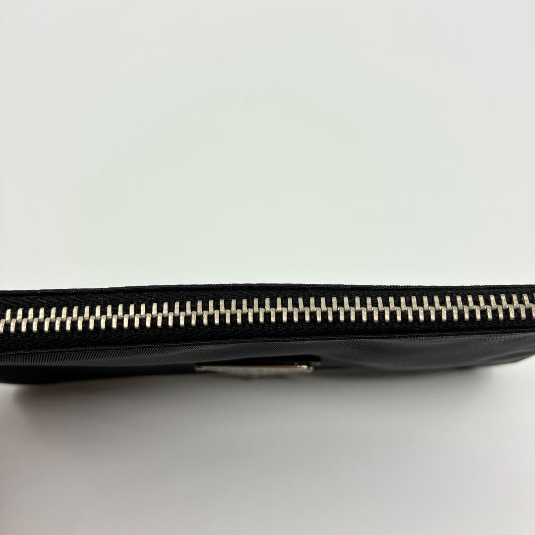 PRADA プラダ 小物入れ ポーチ 小銭入れ カードケース A1356B4