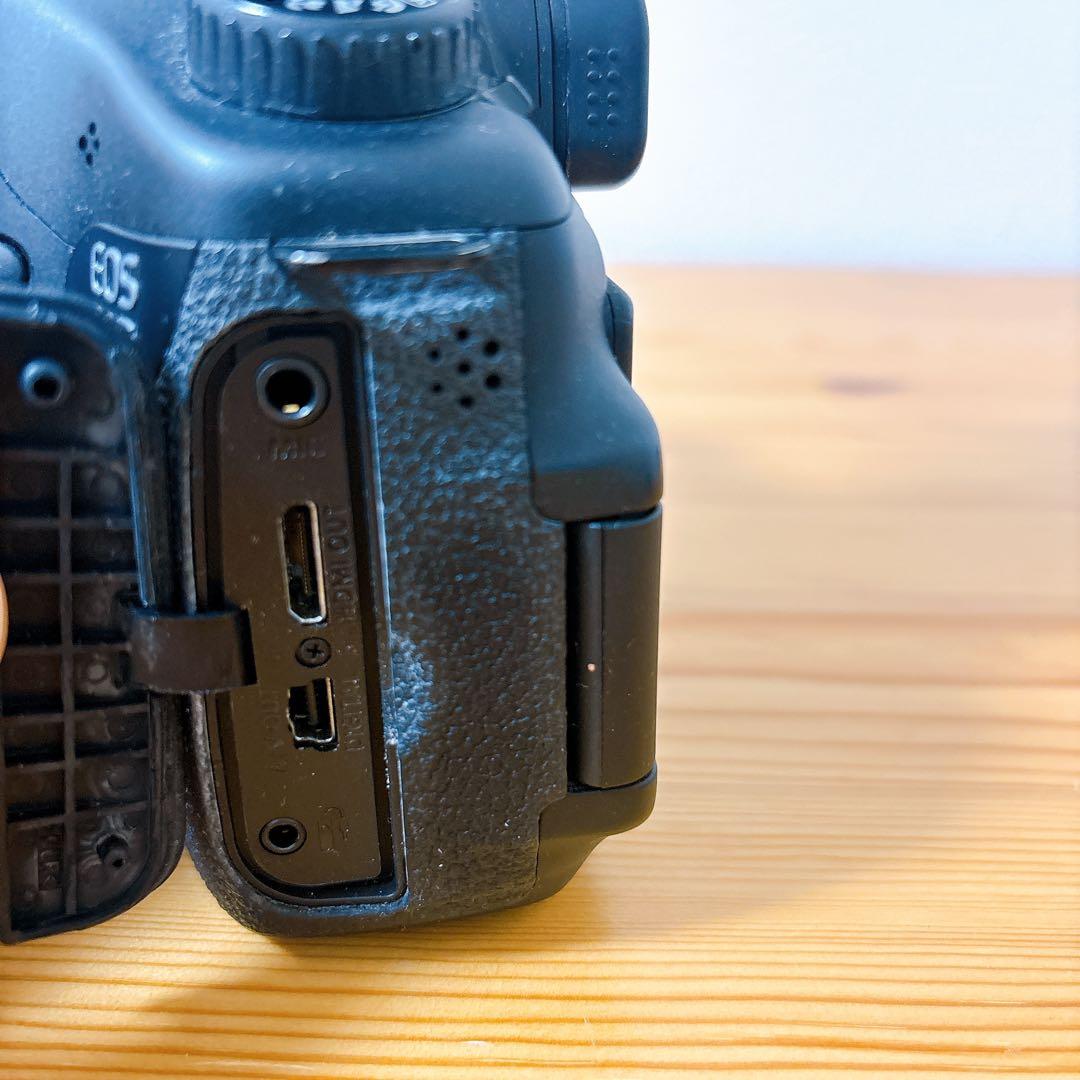 美品 Canon EOS 60D デジタル一眼レフセット ストロボ付き