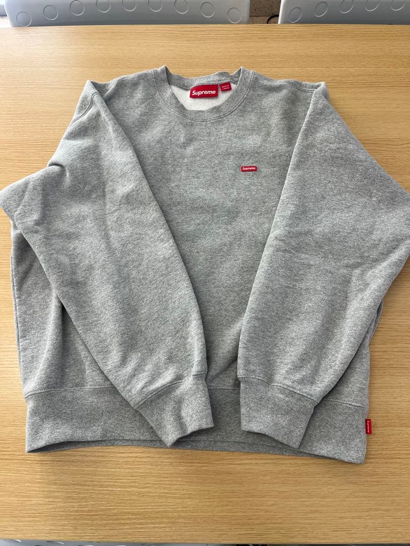 Supreme グレー スウェットトレーナー