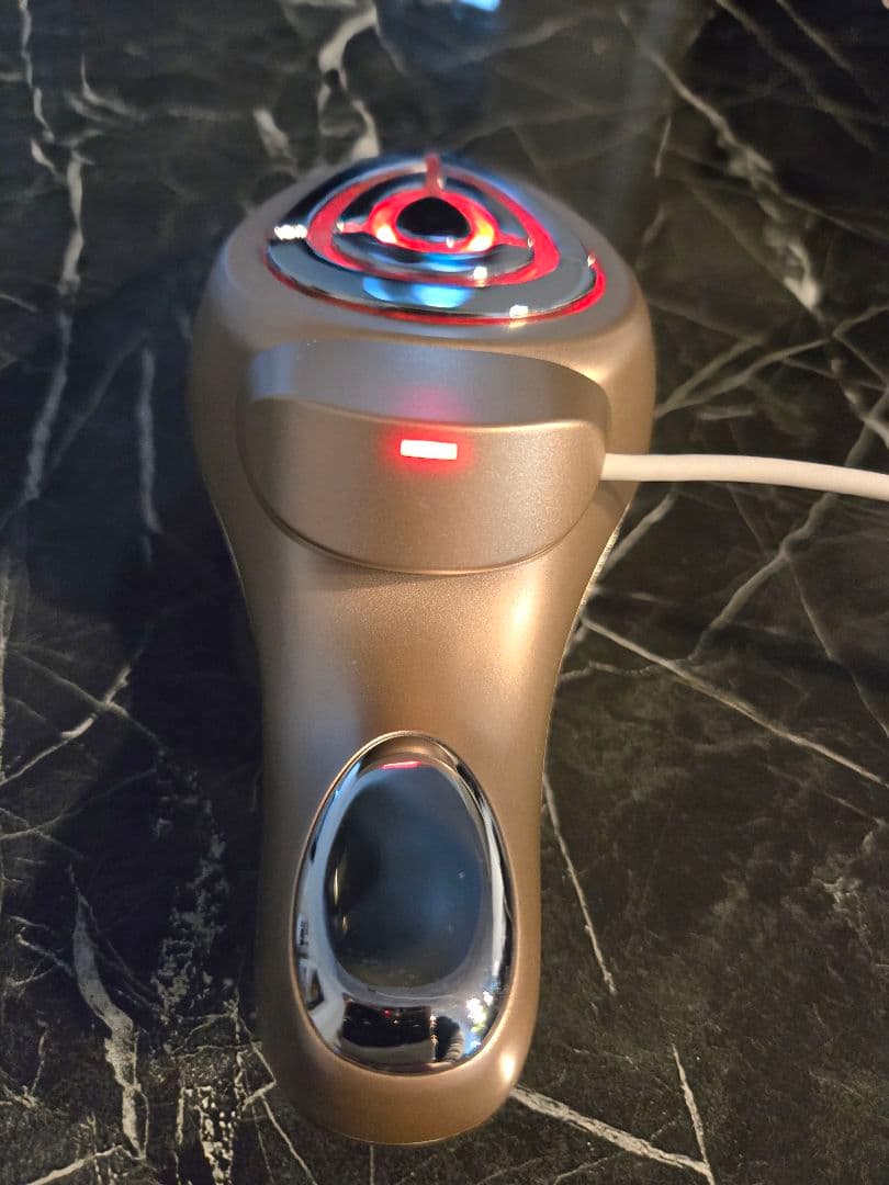 ☆ME ラボンエクラ 美顔器　付属品完備　美品☆