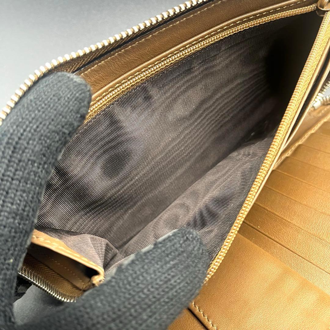 グッチ 長財布 オーガナイザー ラウンドファスナー マイクロシマ GG柄 茶