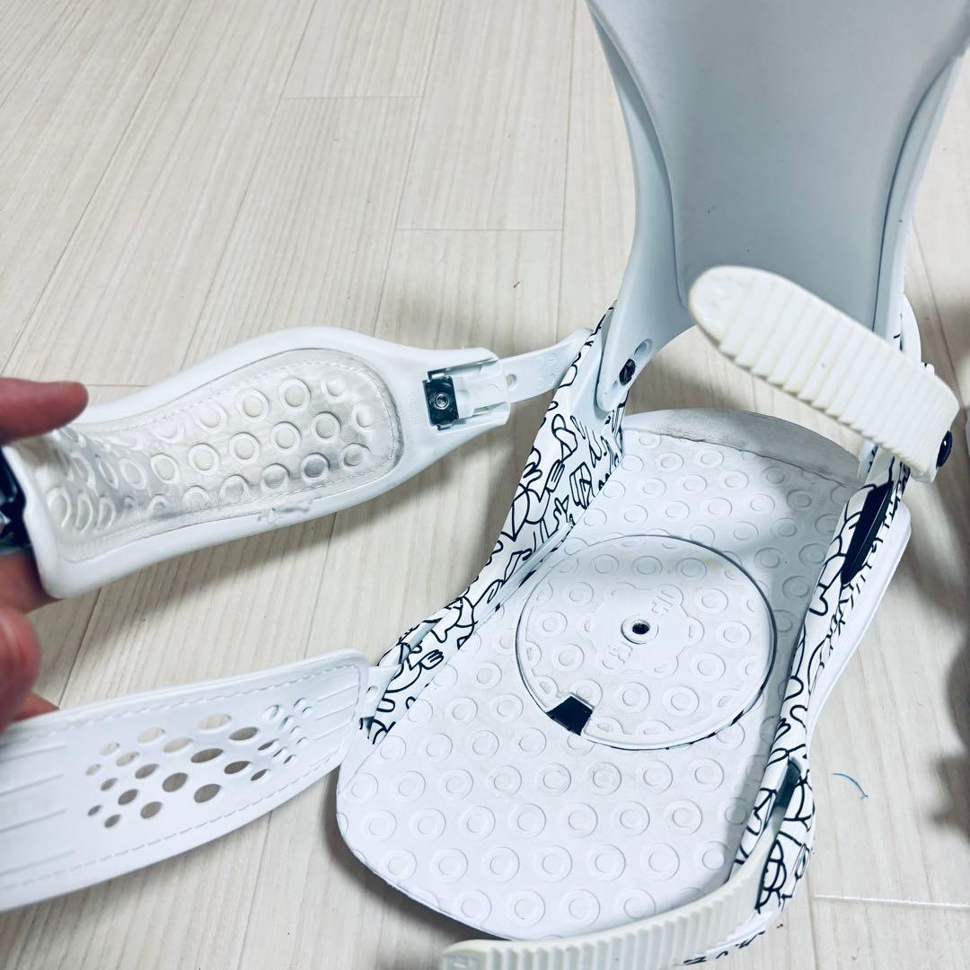 UNION MILAN サイズM スノーボードビンディング ホワイト　レディース